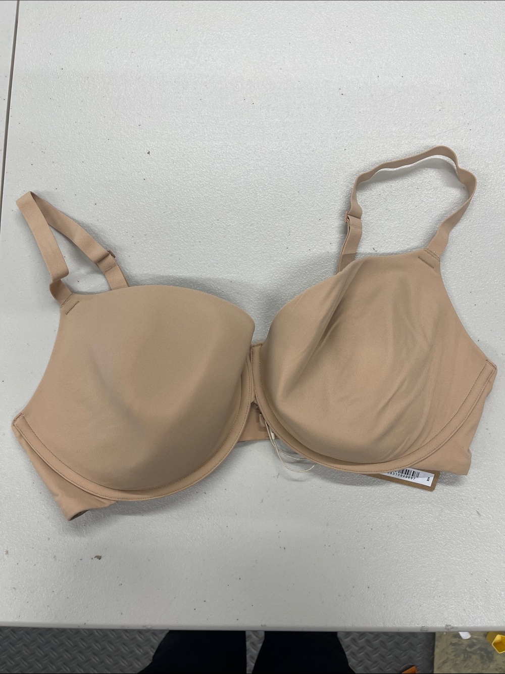 Skims Fits Everybody T-Shirt Bra 38DD Clay